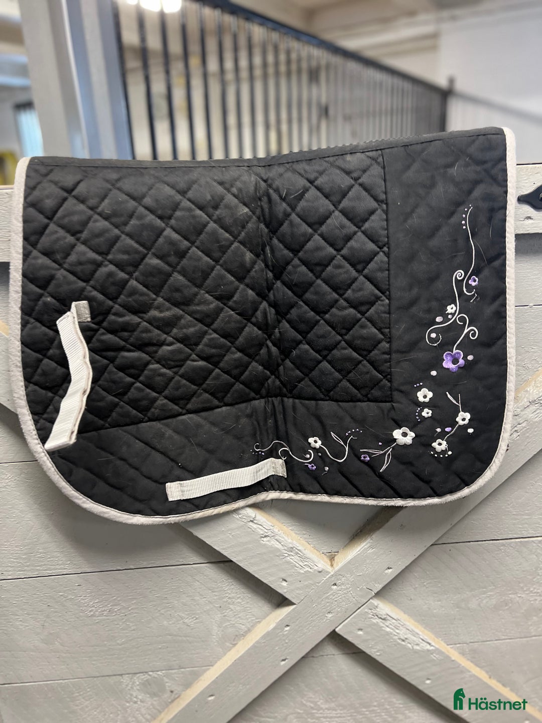 Sadeltillbehör hästutrustning till salu: Schabrak/padd i Växjö - Annons 9