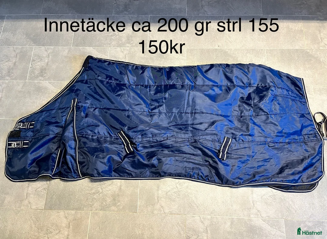 Täcken hästutrustning till salu: Innetäcken - Annons 1