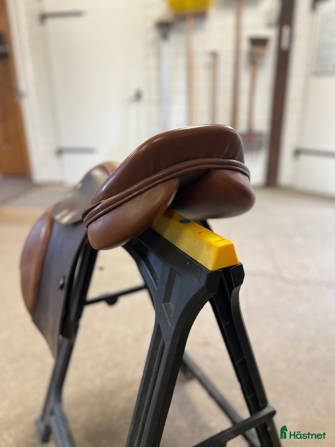 Sadlar hästutrustning till salu: Santa cruz sadel i Rimbo - Annons 4