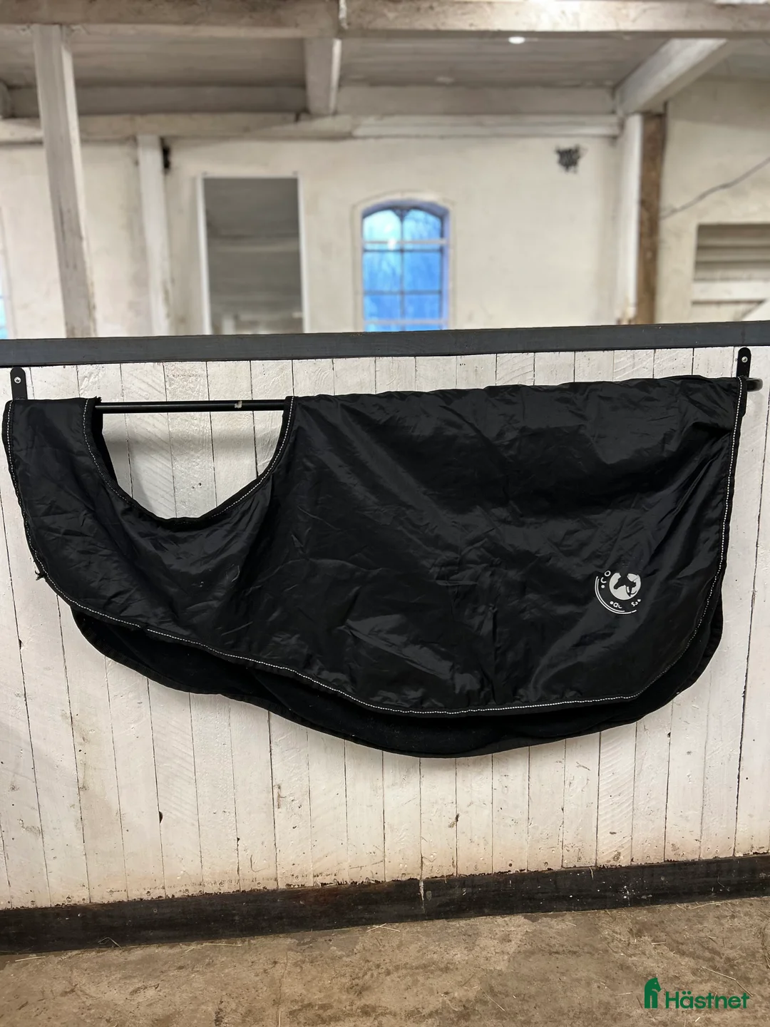 Täcken hästutrustning till salu: Två ländtäcken  i Trelleborg - Annons 2