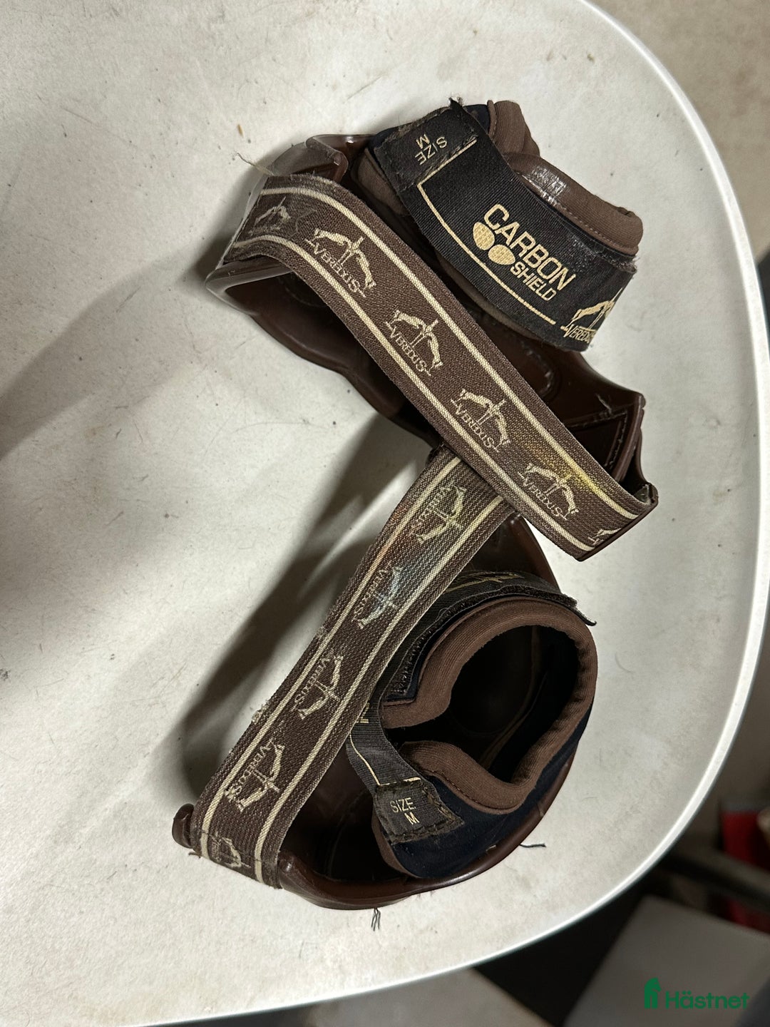 Benskydd hästutrustning till salu: Veredus Carbon Shield  i Karlstad - Annons 2