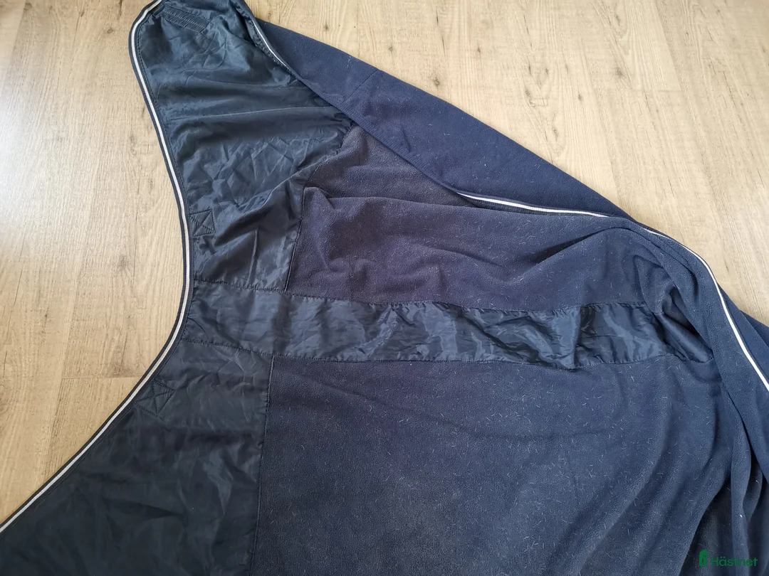 Täcken hästutrustning till salu: Horseware  - Annons 2