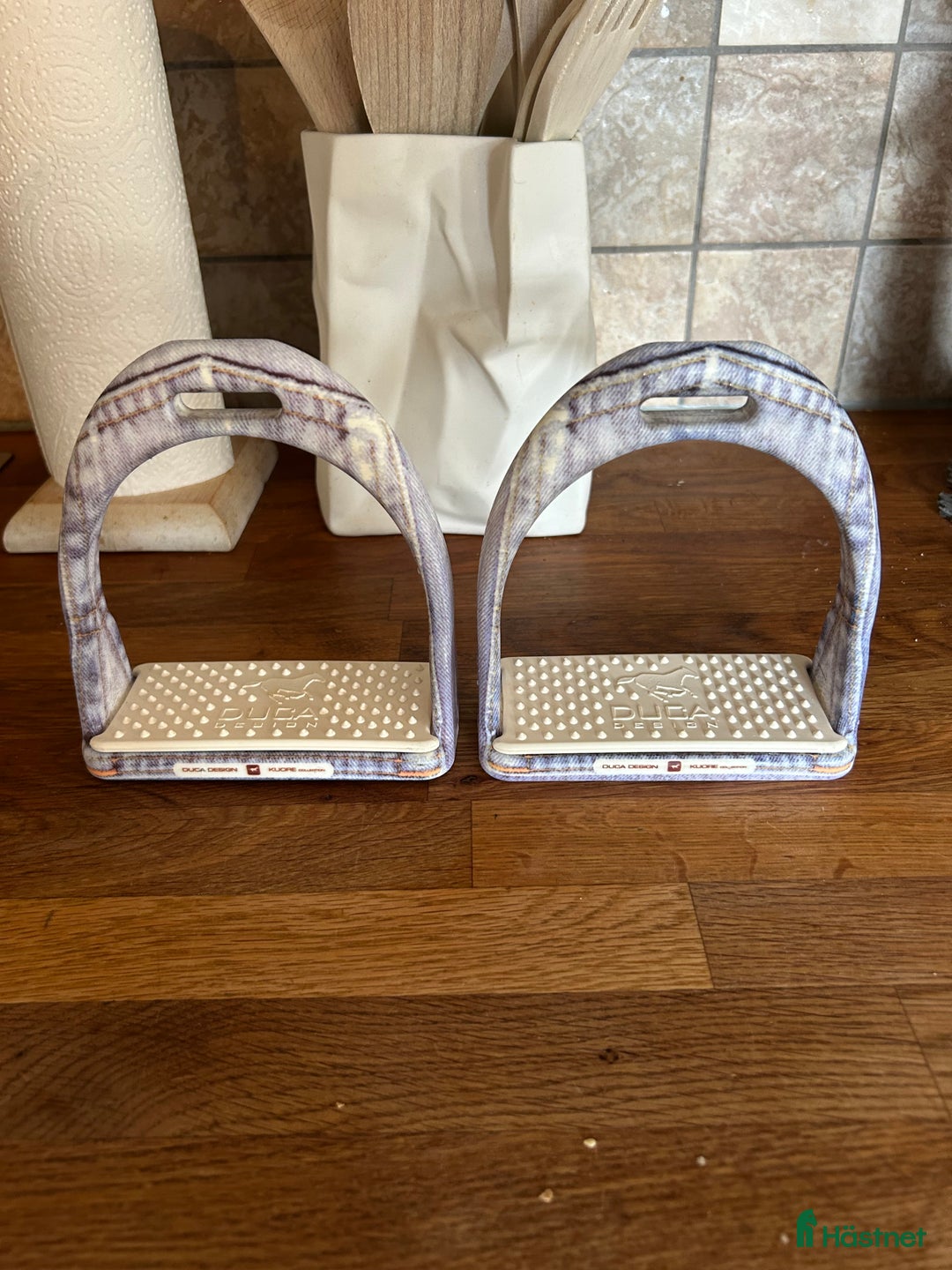 Stigbyglar hästutrustning till salu: Unika stigbyglar i Lessebo - Annons 2