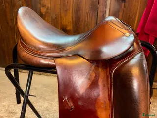 Sadlar hästutrustning Brun Amerigo Dressyr sadel - Annons 15