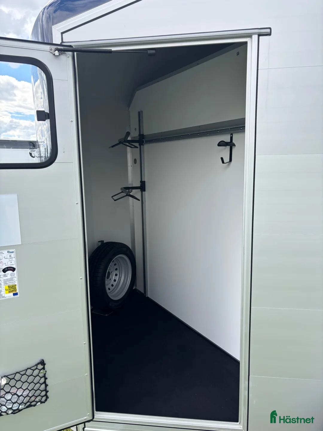 Hästtransporter  fordon & transport till salu: Cheval Maxi2  - Annons 9