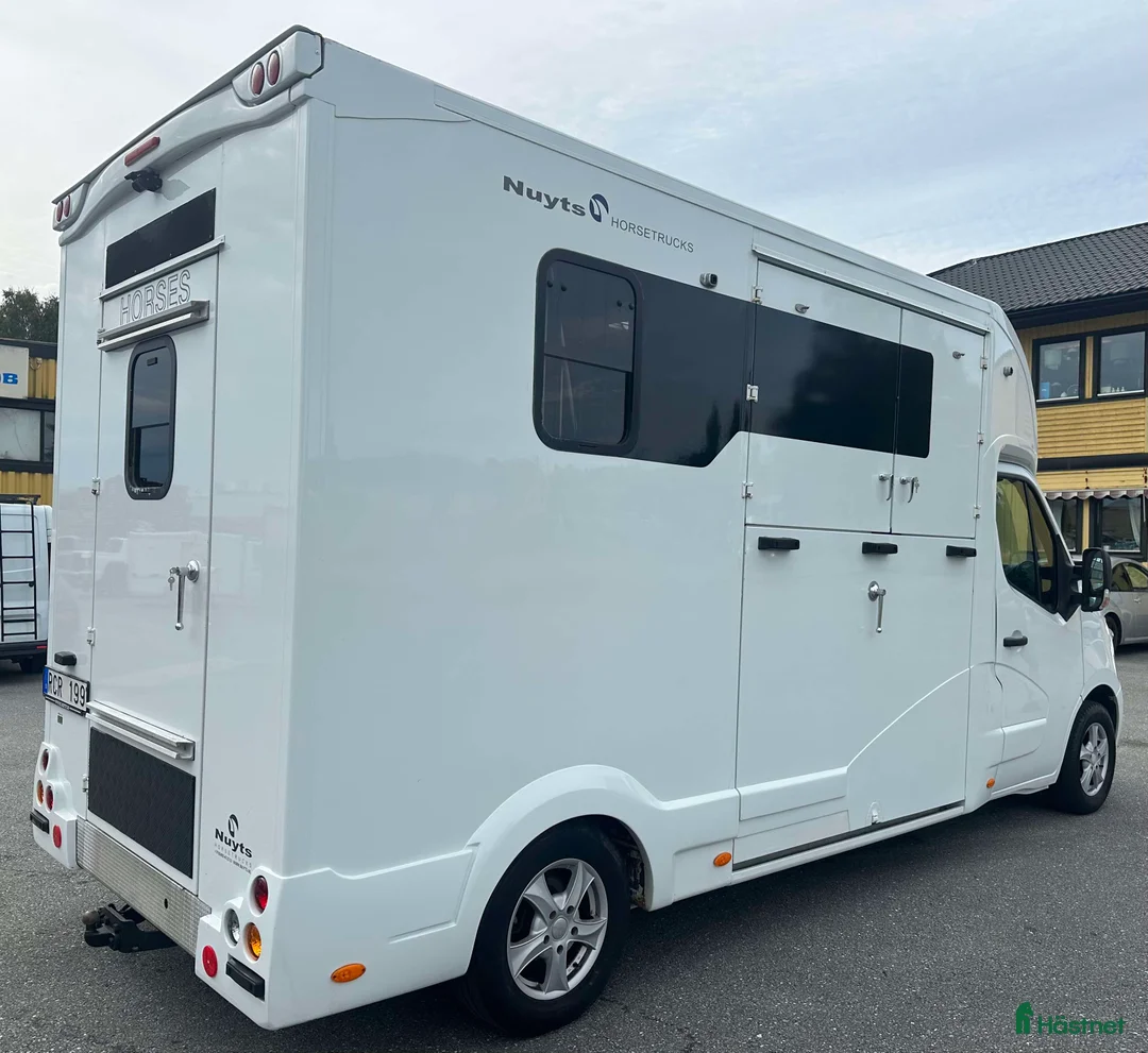 Hästlastbilar  fordon & transport till salu: Renault Master 2,3 dCi / MOMSBIL / 1 års Garanti - Annons 5