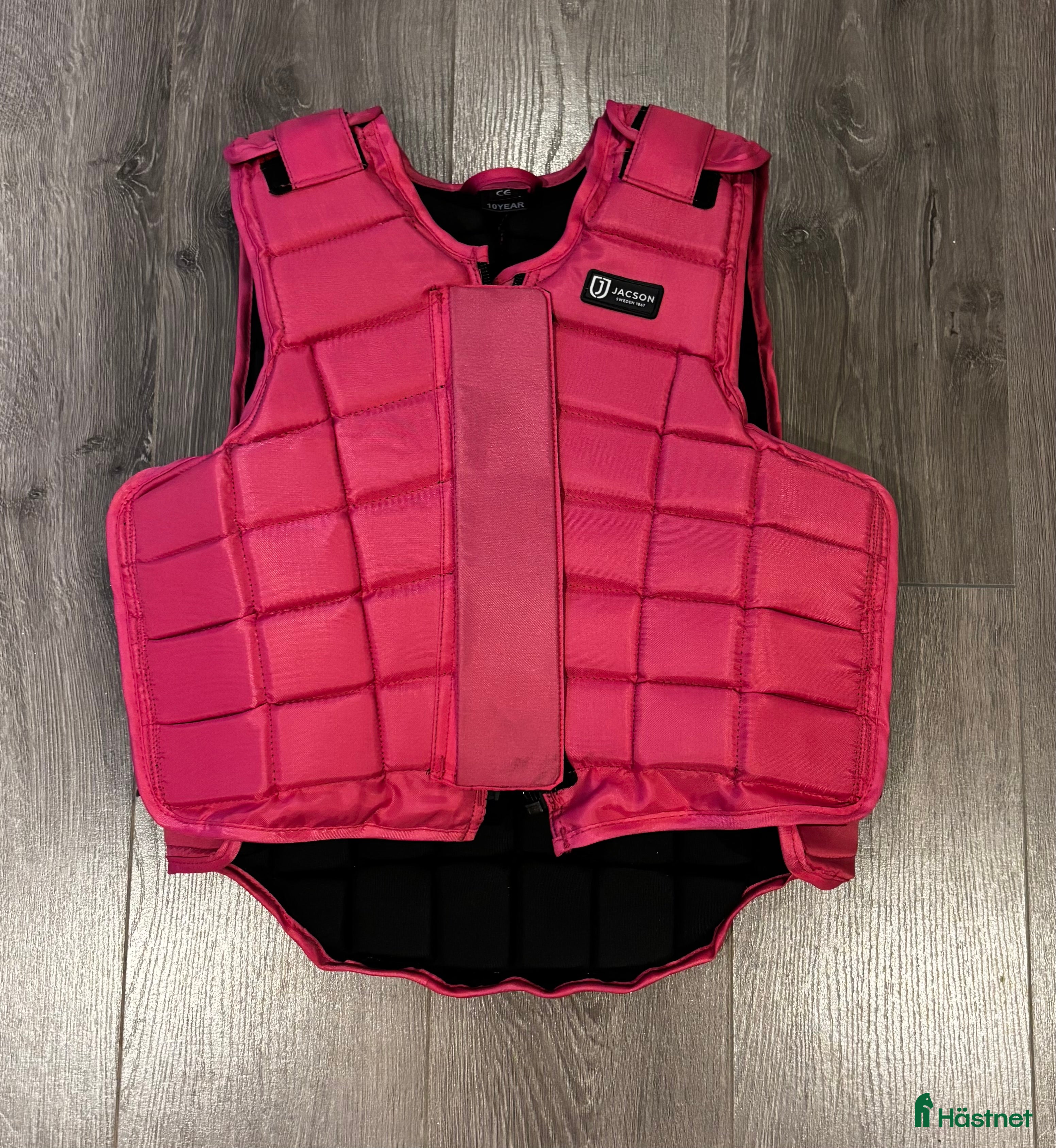 Säkerhetsvästar ryttarutrustning till salu: Jacson  10år - Annons 1