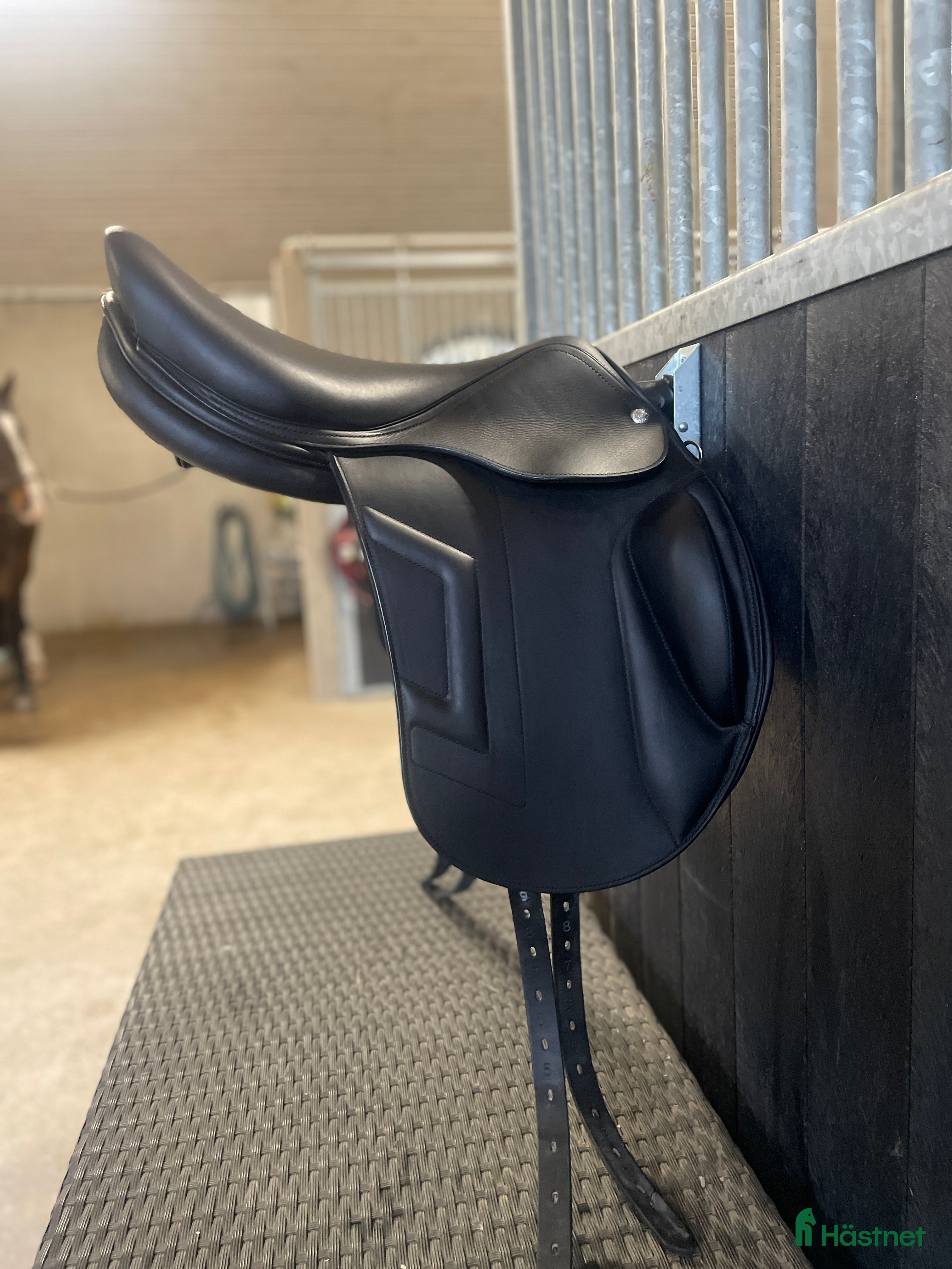Sadlar hästutrustning till salu: Renaissance TKD i Hökerum - Annons 1