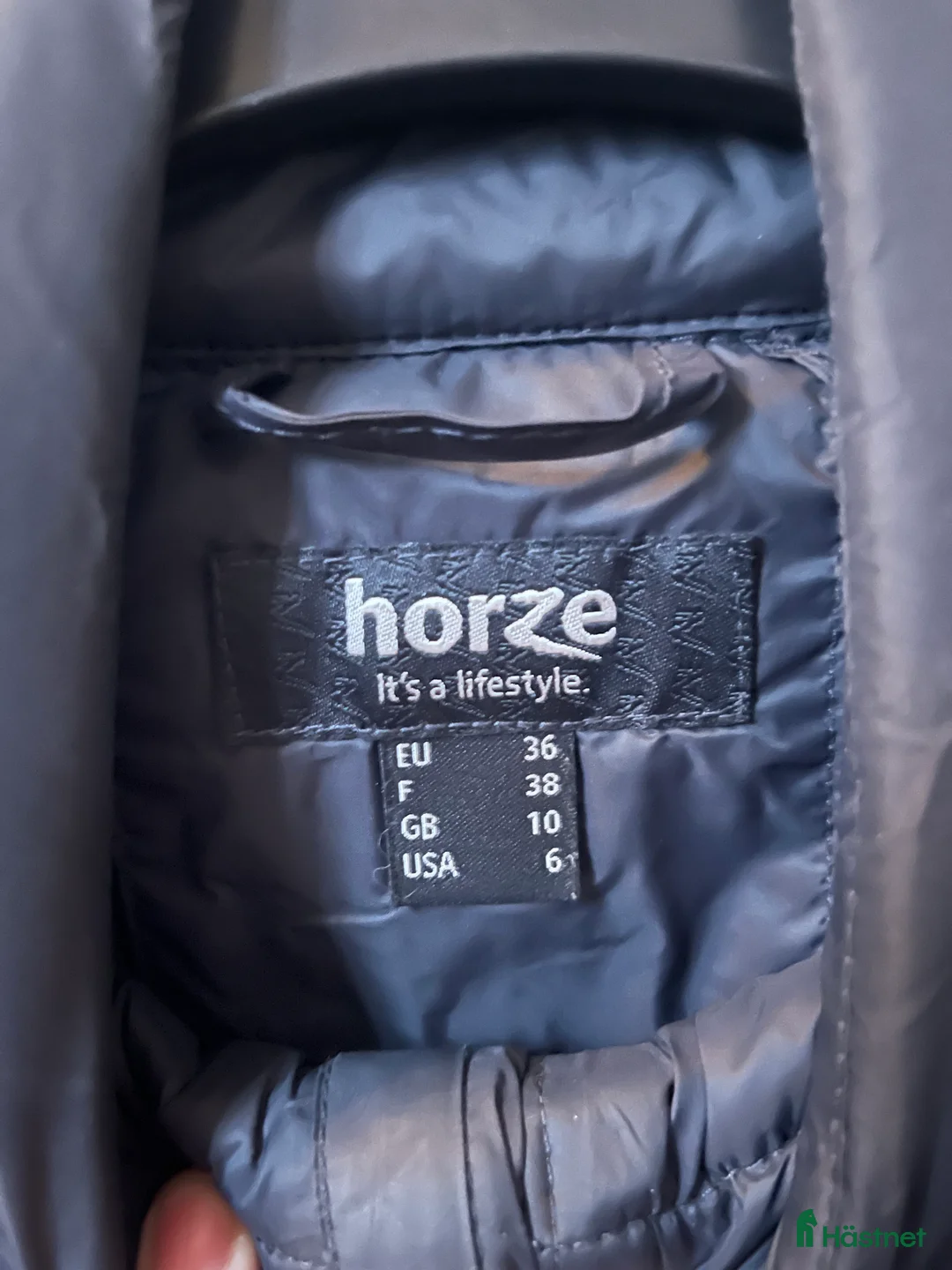 Jackor & Kavajer ryttarutrustning till salu: Ridjacka för höst/vår - Annons 3