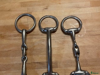 Bett hästutrustning till salu: Bett tredelat och rakt i Obbola - Annons 1