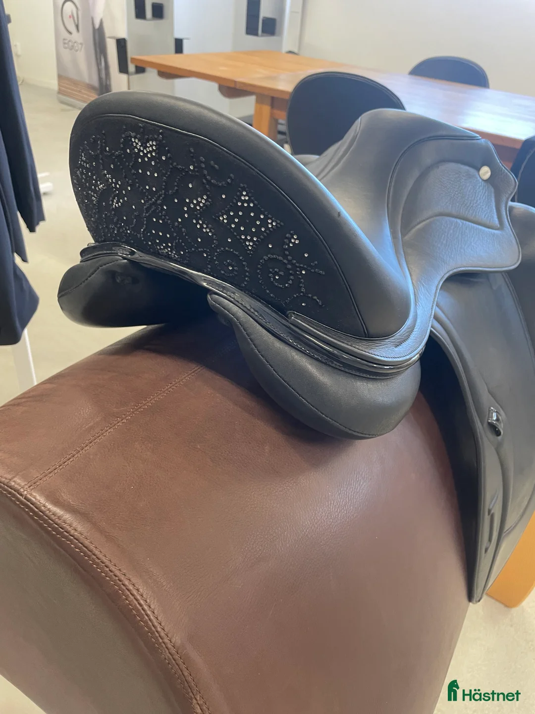 Sadlar hästutrustning till salu: Ikonic Evolution Monoflap Diamond i Helsingborg - Annons 2