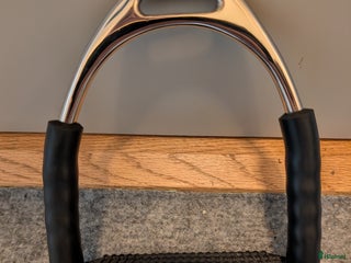 Stigbyglar hästutrustning till salu: Sprenger stigbyglar system 4 i Nyköping - Annons 1