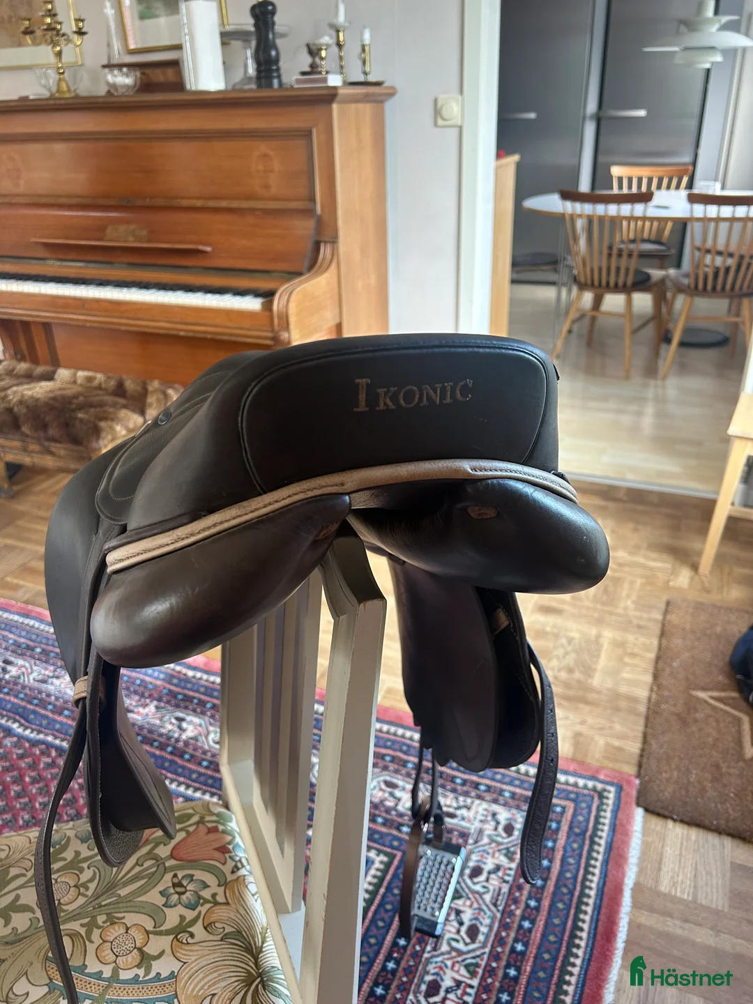 Sadlar hästutrustning till salu: Ikonic Evolution Hoppsadel  i Uppsala - Annons 3