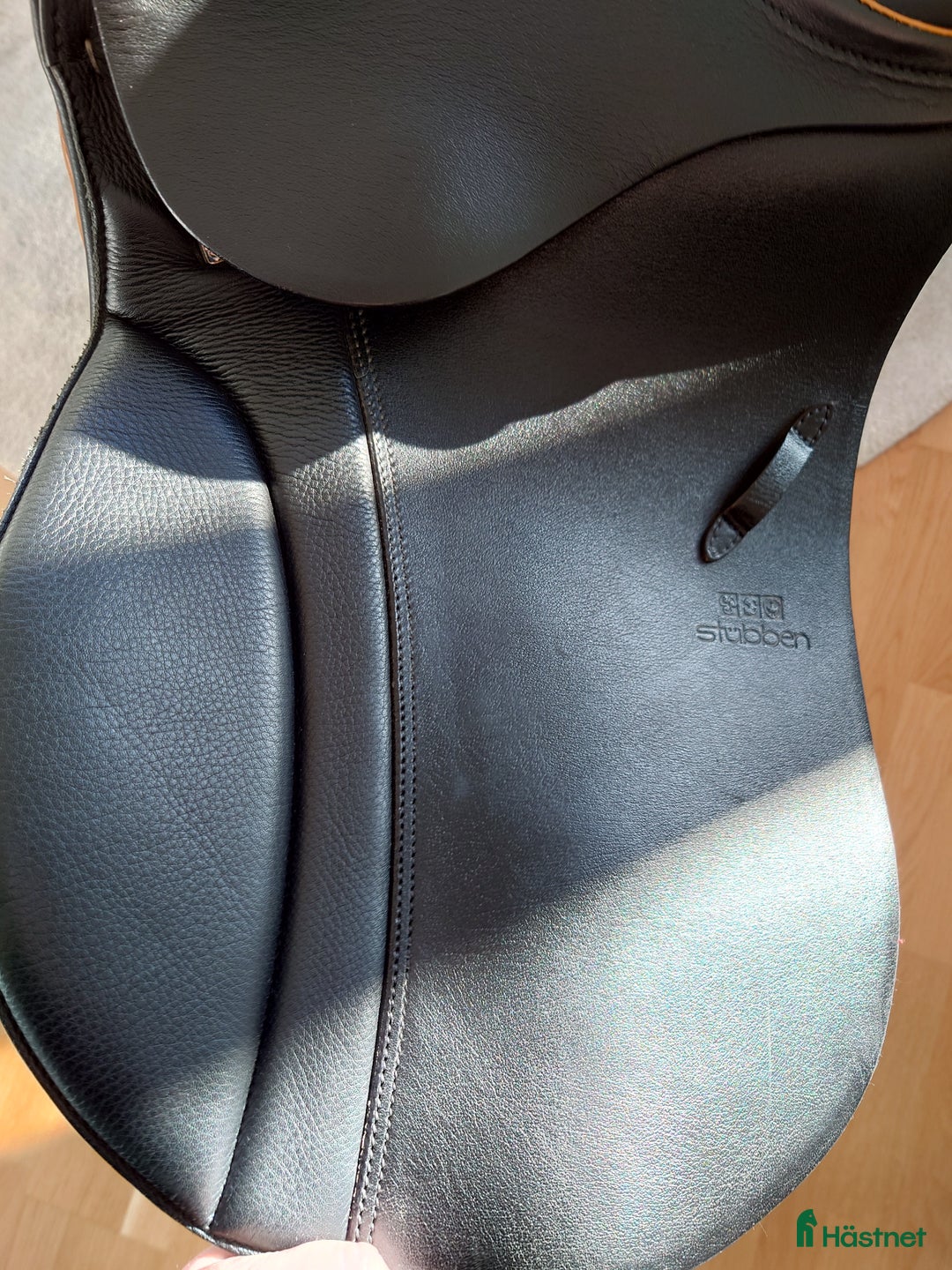 Sadlar hästutrustning till salu: Stübben Siegfried VSD DL 17# 32 i Kungsängen - Annons 3