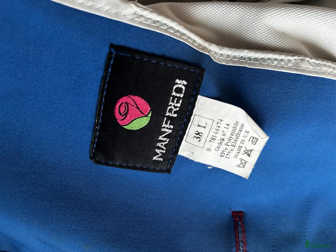 Jackor & Kavajer ryttarutrustning till salu: Manfredi kavaj strl S i Hörby - Annons 3