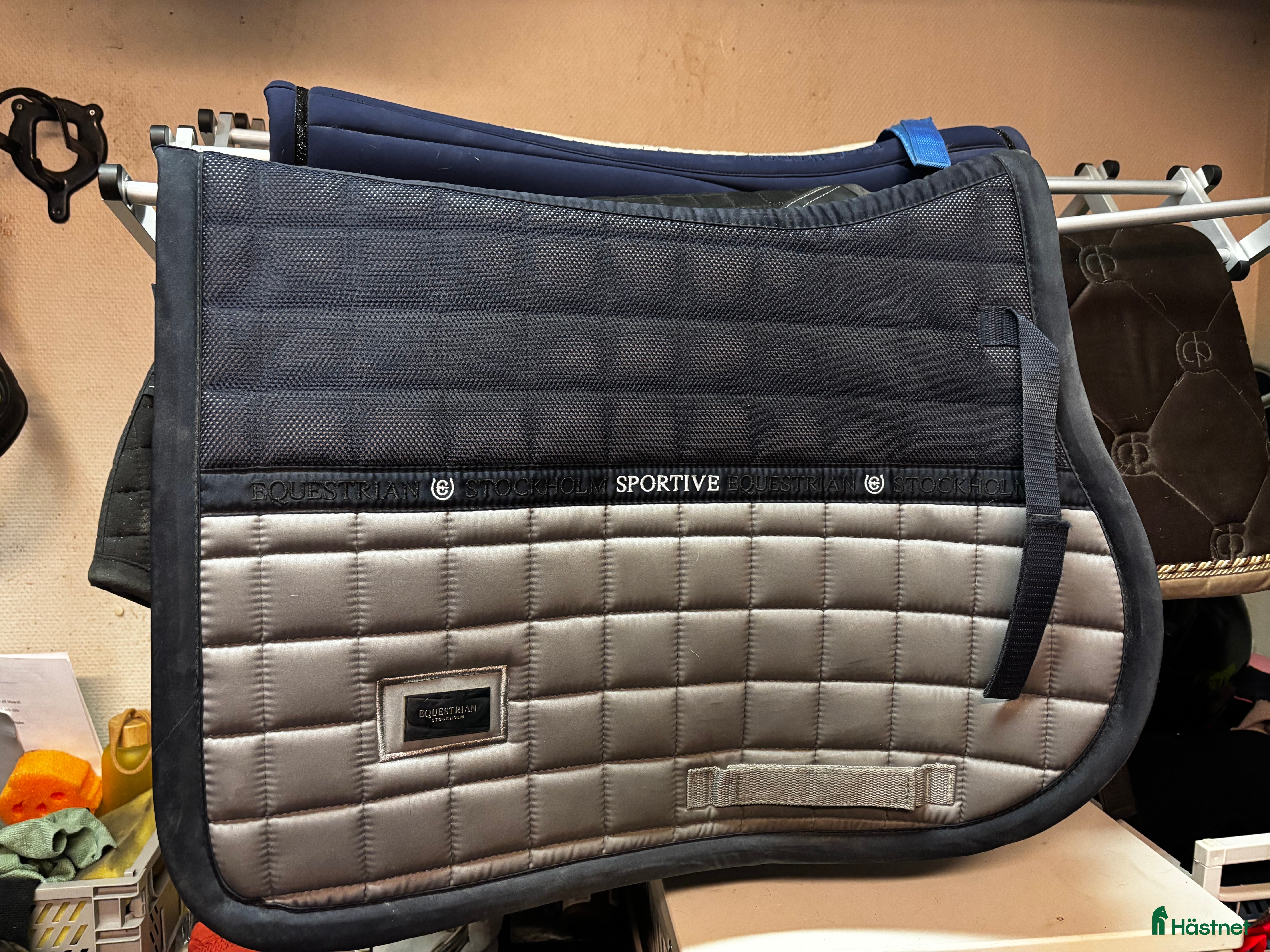 Schabrak & Vojlockar hästutrustning till salu: ES schabrak ponny i Kristinehamn - Annons 3