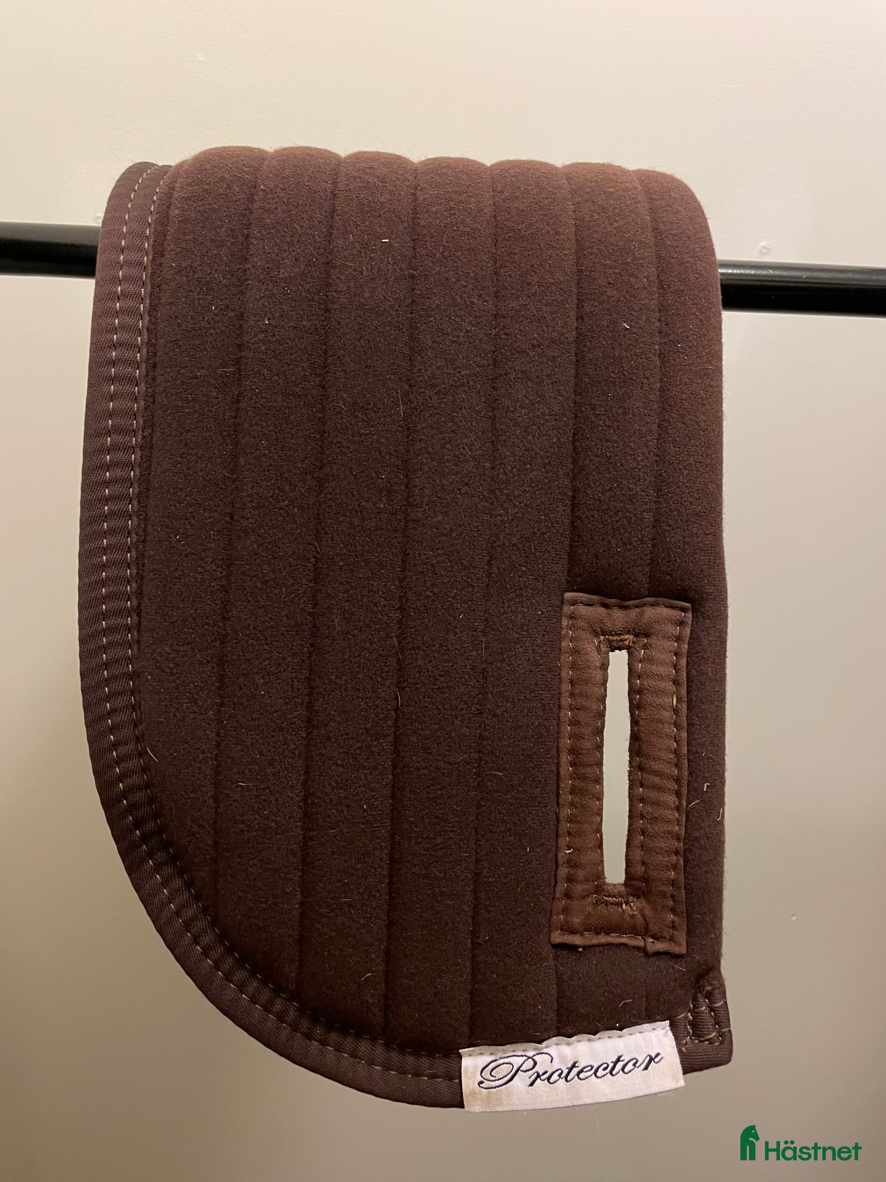 Sadeltillbehör hästutrustning till salu: Protector Trapezium pad i Uppsala - Annons 10
