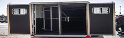 Hästtransporter  fordon & transport till salu: Shadow stablemate 3H - Annons 6