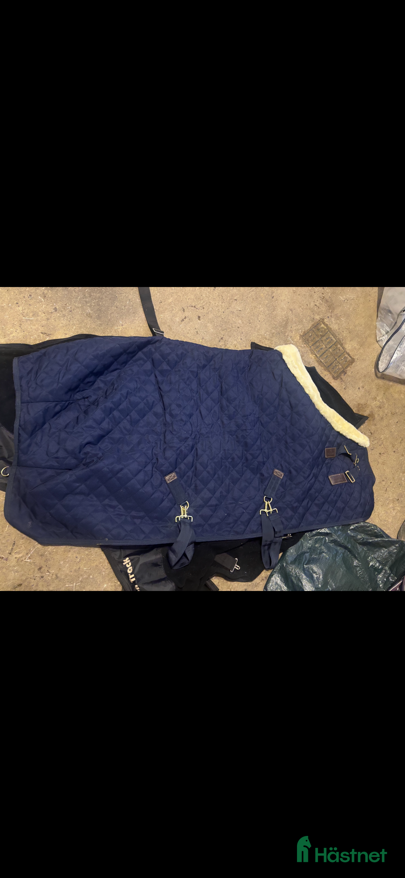 Täcken hästutrustning Kentucky Stalltäcke 160g  - Annons 1