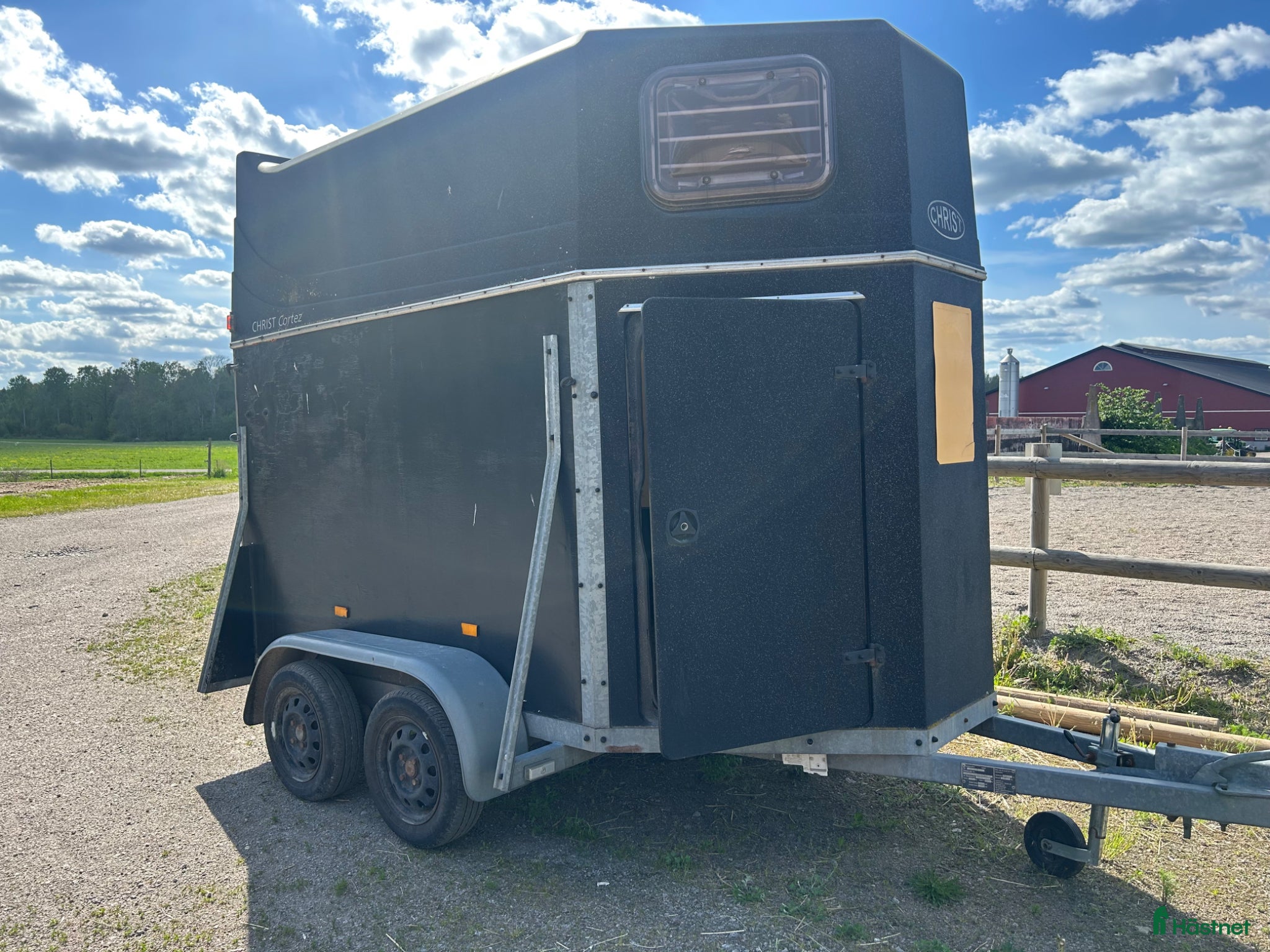 Hästtransporter  fordon & transport till salu: Obesiktigad nytt golv  - Annons 4