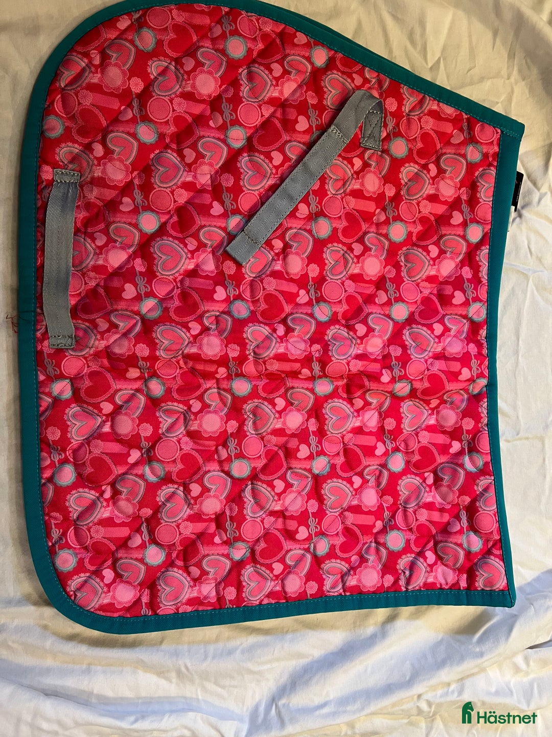 Schabrak & Vojlockar hästutrustning till salu: Kul 💕allround schabrak st full i Lund - Annons 2