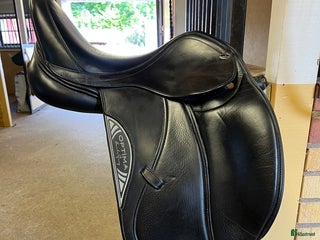 Sadlar hästutrustning till salu: Santa Cruz Saline, Optima Line i Uppsala - Annons 2