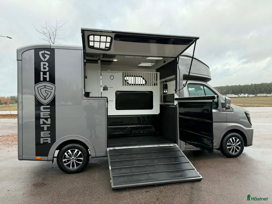 Hästlastbilar  fordon & transport till salu: PARAGAN EQUISTAR 3XL i Köping - Annons 9