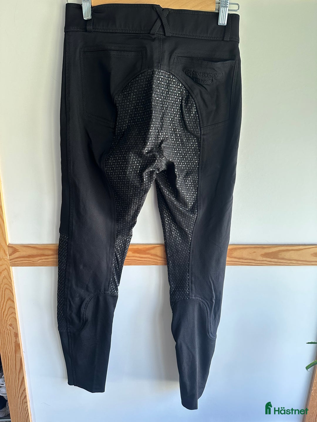 Ridbyxor ryttarutrustning till salu: Helskotta Ridbyxor storlek 38 i Perstorp - Annons 2