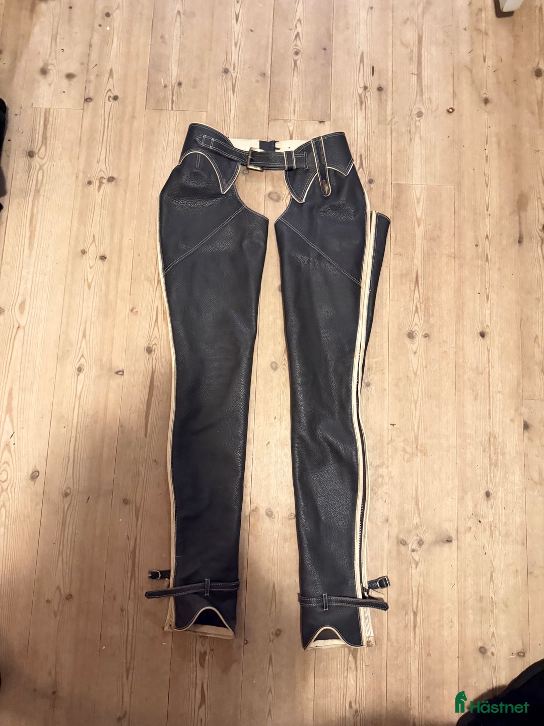 Övrig Ryttarutrustning ryttarutrustning till salu: Chaps parlanti - Annons 1