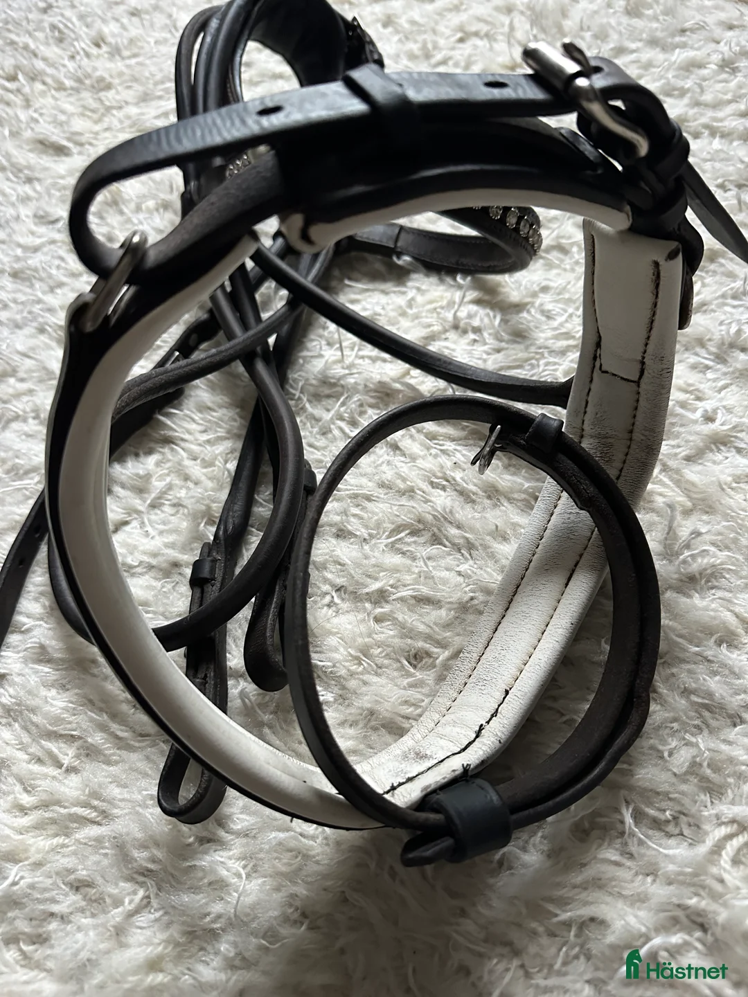 Träns hästutrustning till salu: Otto Schumacher - brunt rundsytt träns i Stockholm - Annons 10