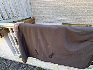 Täcken hästutrustning till salu: Supermysig täcke säljes i Vallda - Annons 3