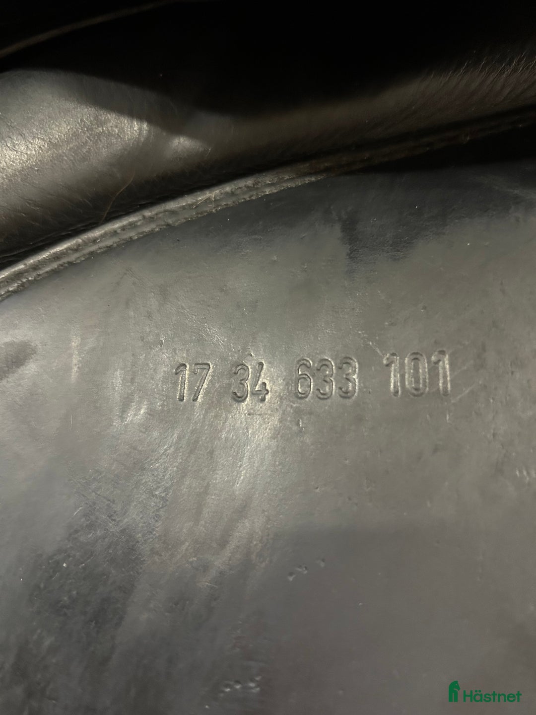 Sadlar hästutrustning till salu: Skön Prestige dressyrsadel 17” i Älmhult - Annons 4