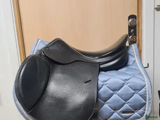 Sadlar hästutrustning Lippo Enzo i Hamneda - Annons 3