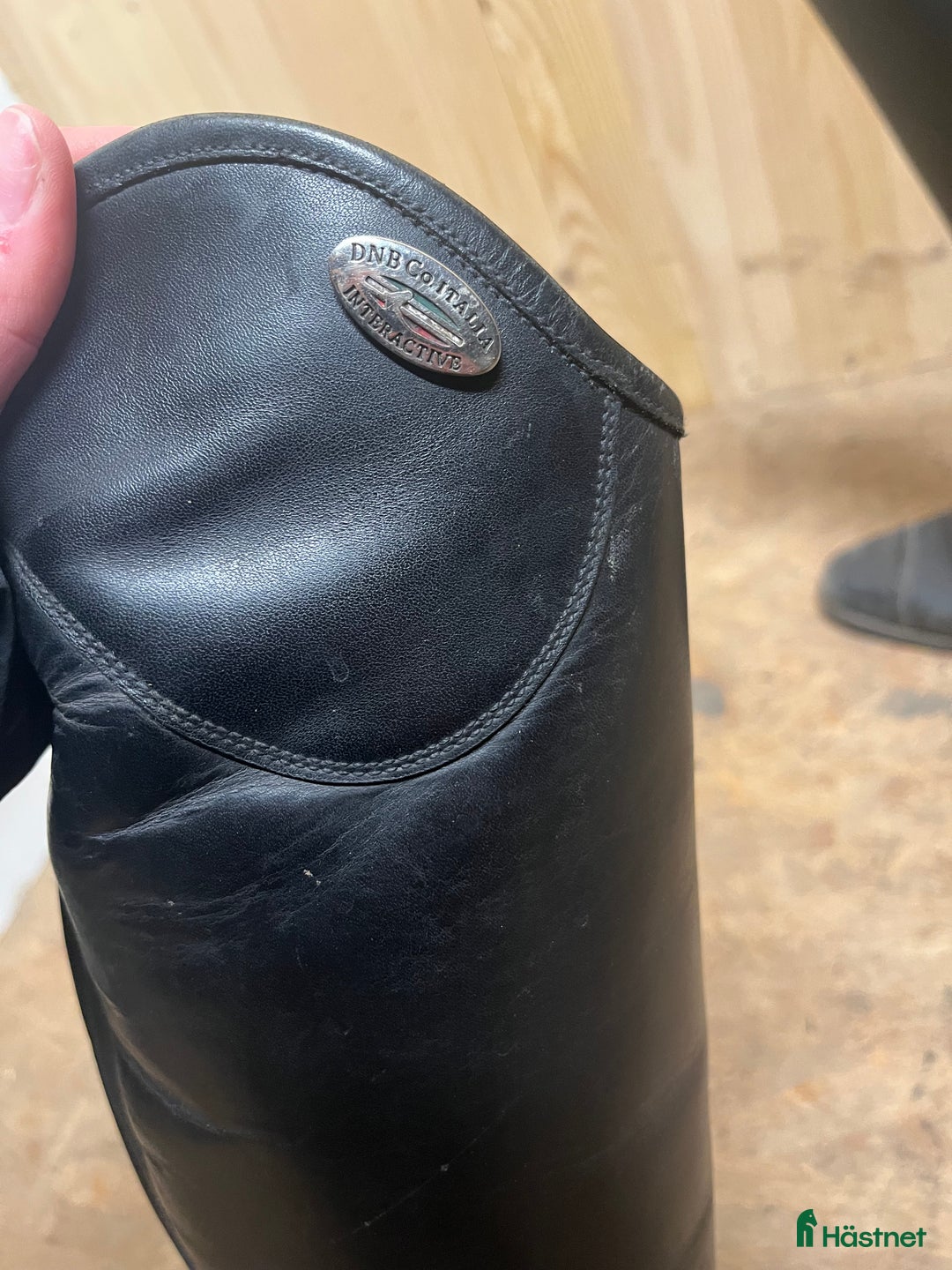 Ridstövlar ryttarutrustning till salu: NYPRIS 8000 i Flyinge - Annons 2