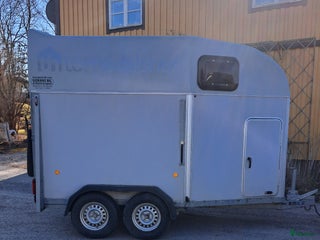 Hästtransporter fordon & transport till salu: Thule Royal xt 2013 - Annons 18