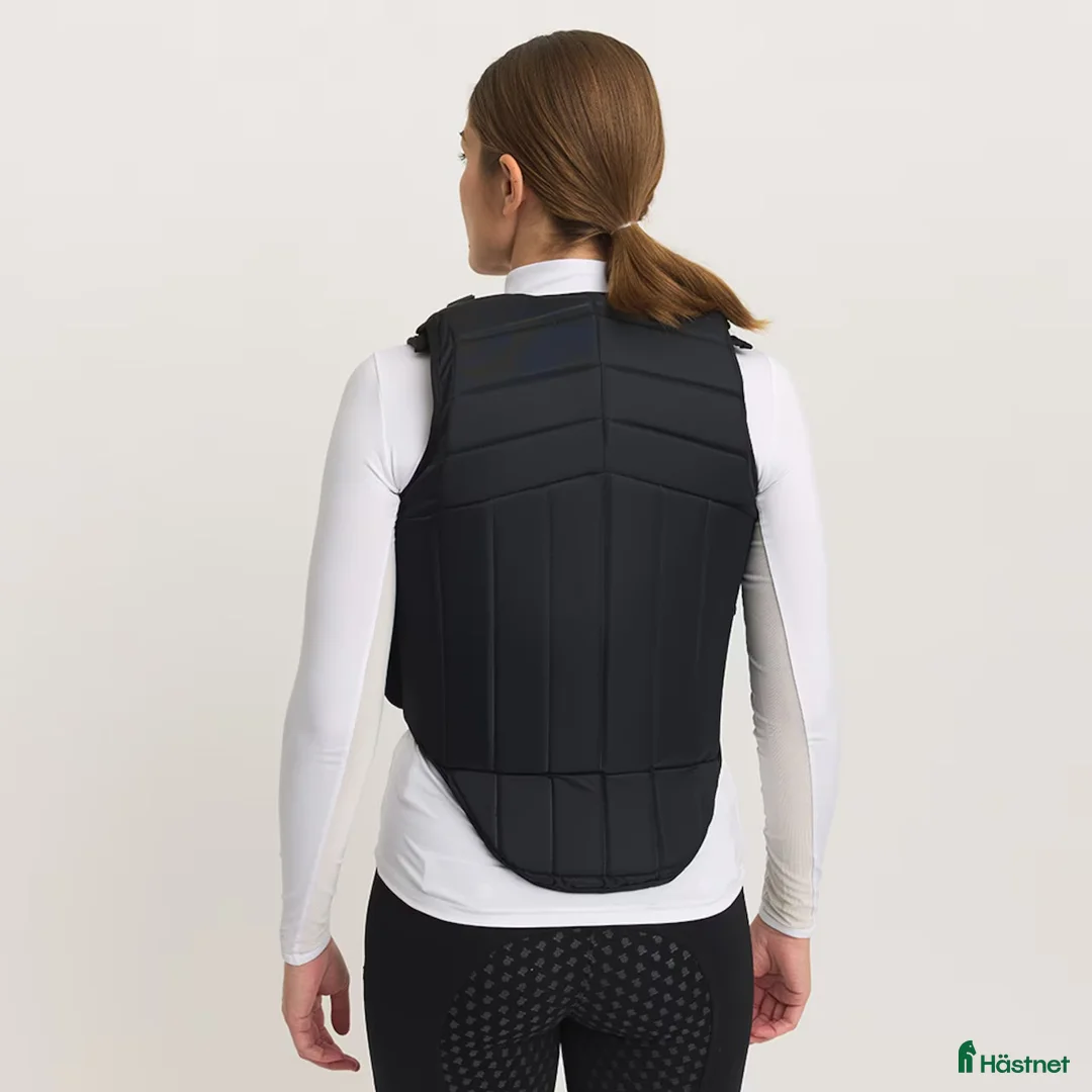 Säkerhetsvästar ryttarutrustning till salu: CRW SÄKERHETSVÄST i Torslanda - Annons 2