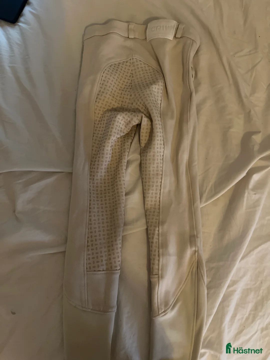 Ridbyxor ryttarutrustning till salu: BEGAGNADE CRW BARNRIDBYXOR  i Sjöbo - Annons 2