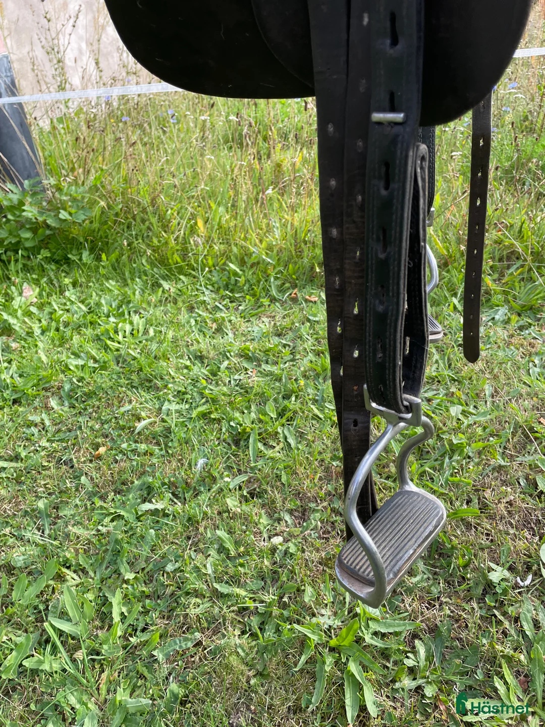 Sadlar hästutrustning till salu: Sadel med tillbehör  - Annons 4