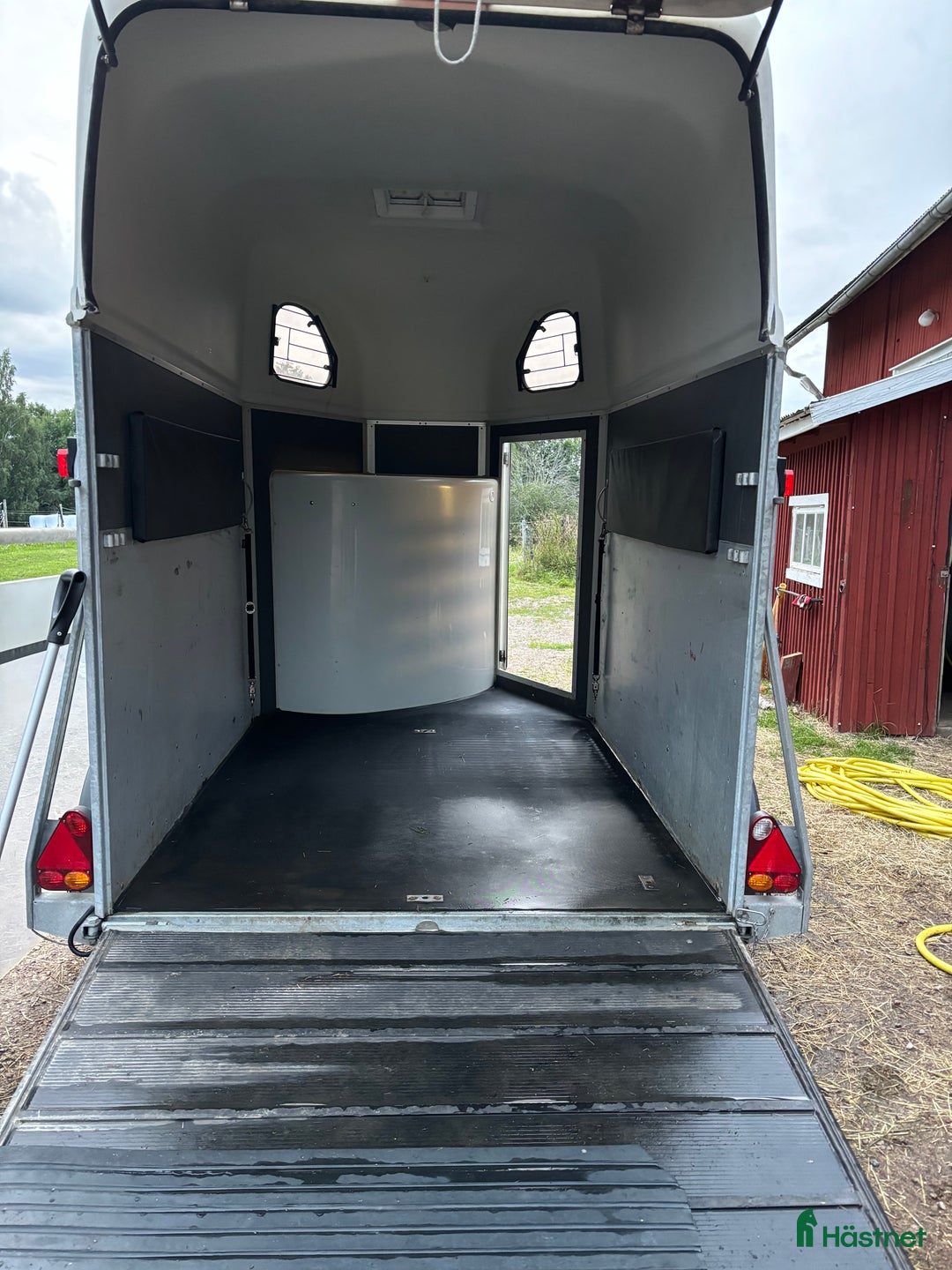 Hästtransporter  fordon & transport till salu: Vit välvårdad Cheval Liberté Gold (momsad) i Vimmerby - Annons 6