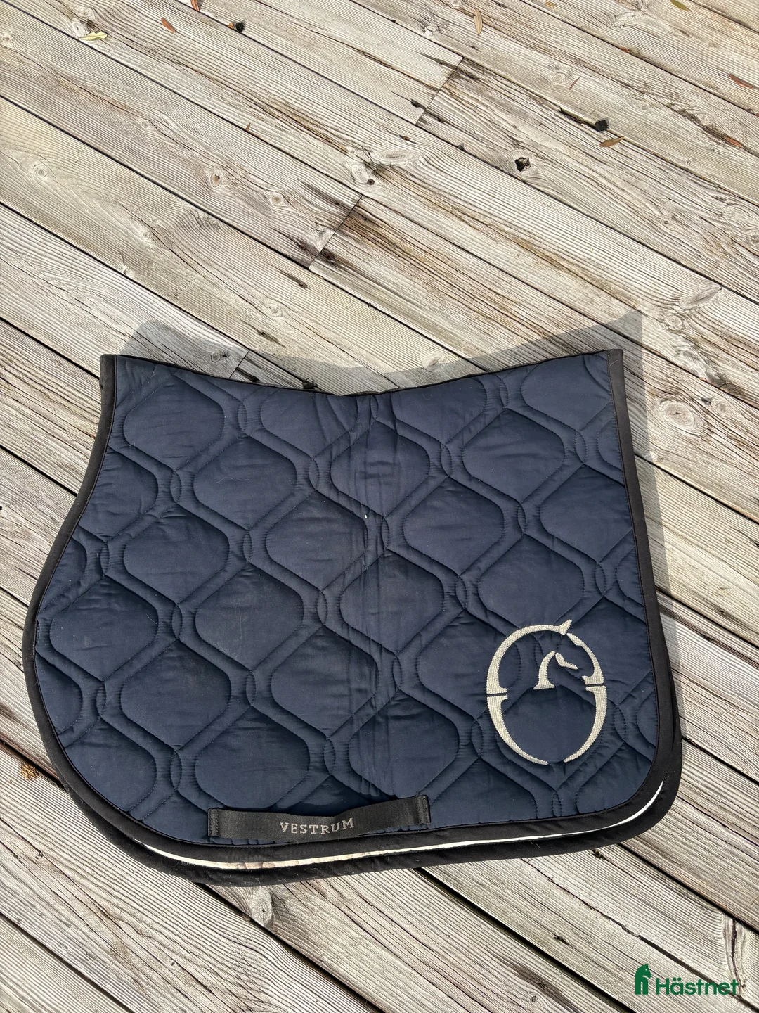 Schabrak & Vojlockar hästutrustning till salu: Vestrum Schabrak - Annons 1