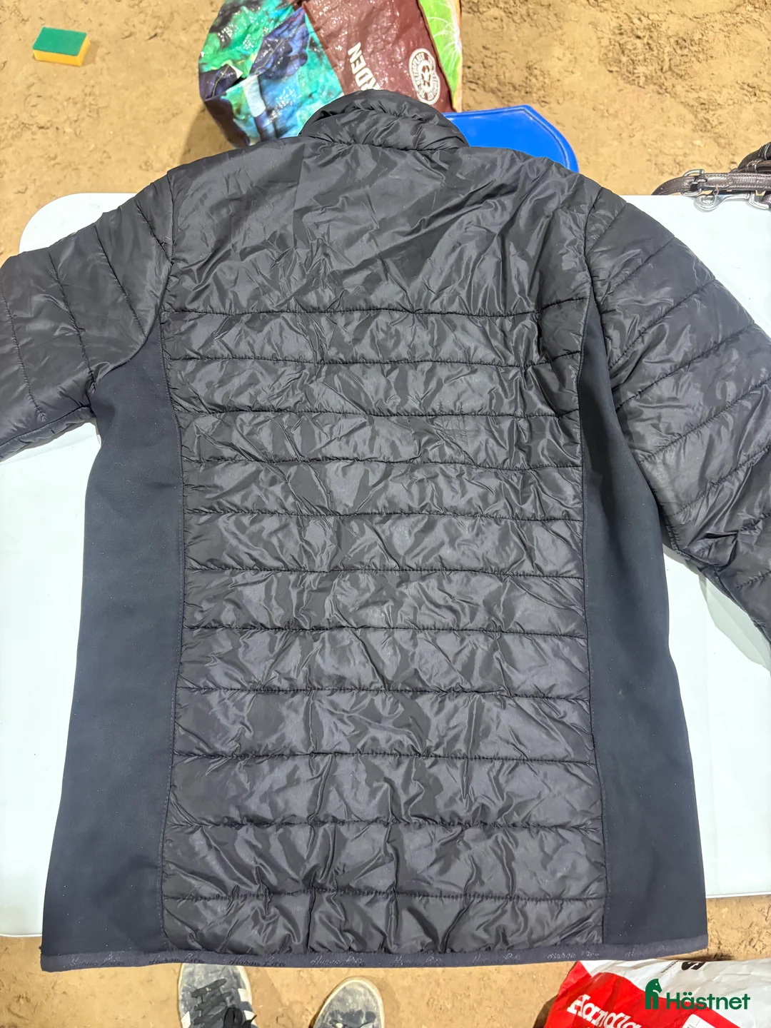 Jackor & Kavajer ryttarutrustning till salu: Horse life jacka i Lidköping - Annons 2