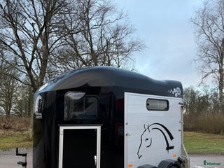 Hästtransporter fordon & transport till salu: Chevals storsäljare gold 3 hästtransport i Västerås - Annons 4