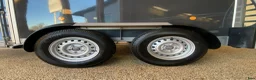 Hästtransporter  fordon & transport till salu: Fautras AidSystem- öppna/stäng bakbommen framifrån - Annons 9