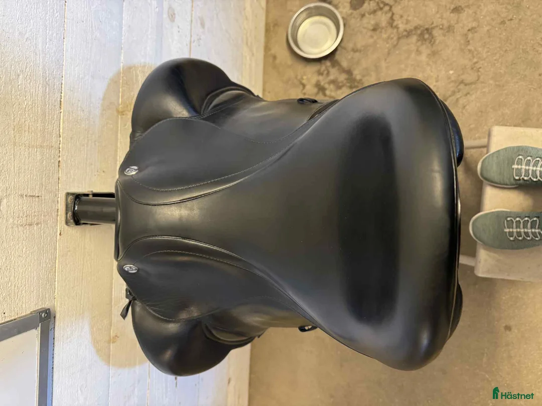 Sadlar hästutrustning till salu: Prestige X-D2 Zero K dressyrsadel - Annons 5