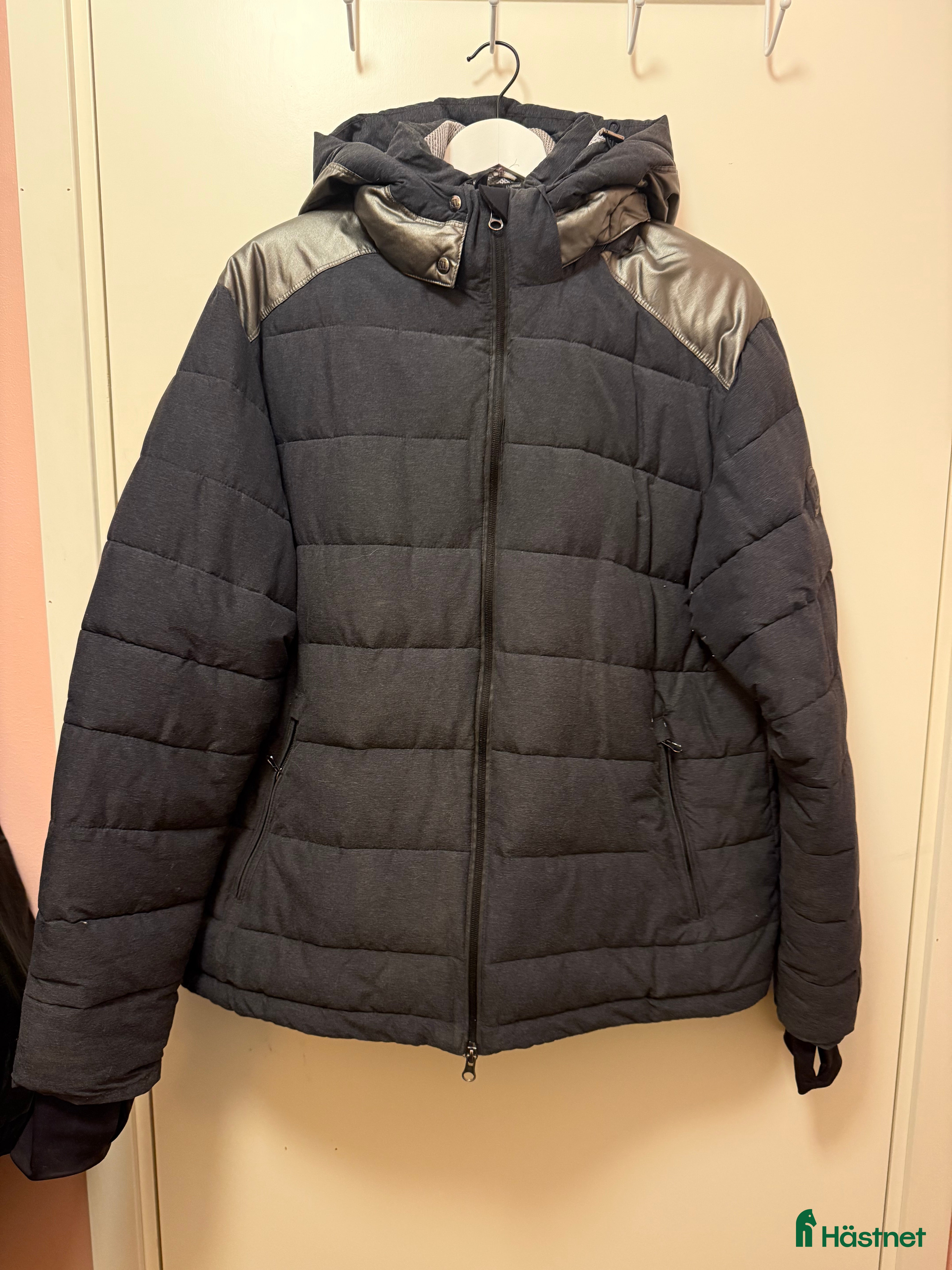 Jackor & Kavajer ryttarutrustning till salu: Kingsland jacka i Tyresö - Annons 3