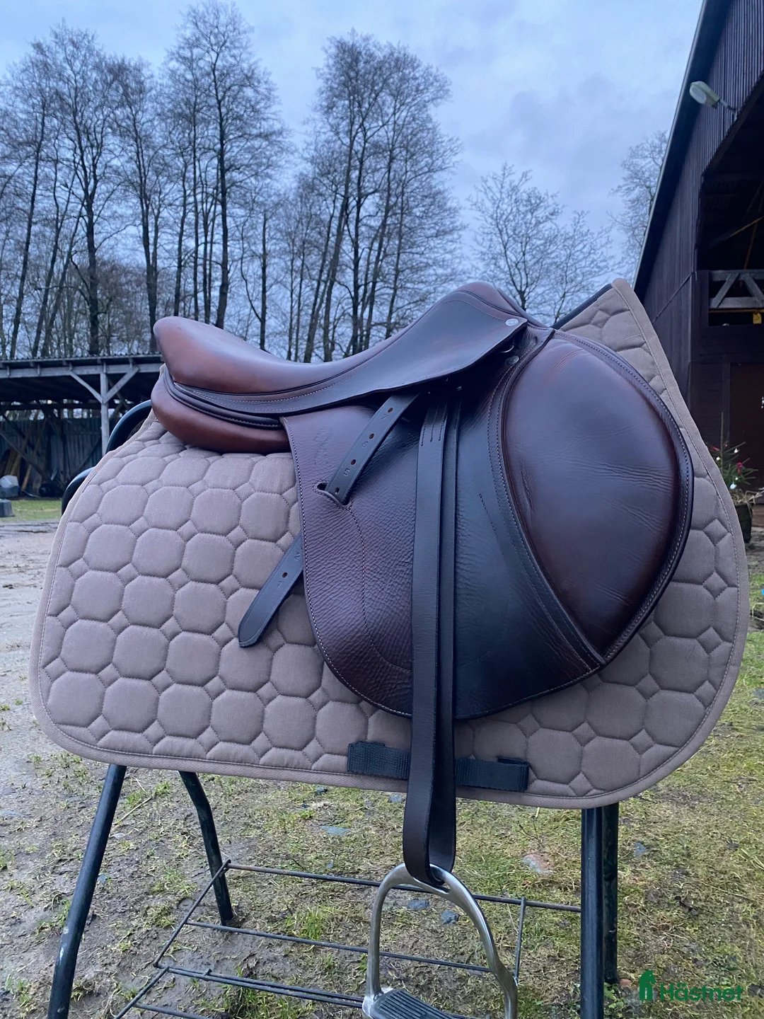 Sadlar hästutrustning till salu: Kvalitets sadel från Antares i Göteborg - Annons 2