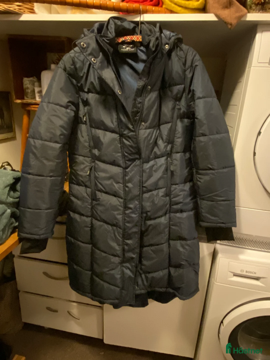 Jackor & Kavajer ryttarutrustning till salu: Prissänkt Gosiga vinterkappa  - Annons 1