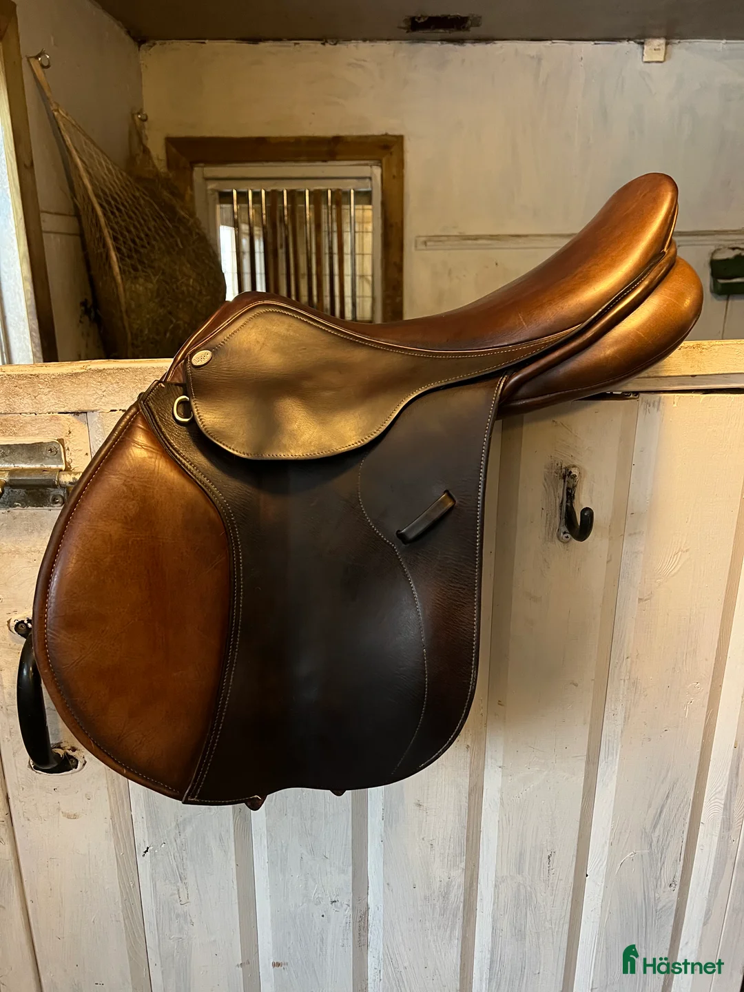 Sadlar hästutrustning till salu: Lippo Fazzino 17,5 i Sjötofta - Annons 2