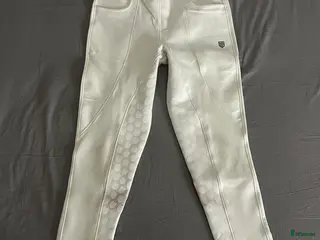 Ridbyxor ryttarutrustning till salu: Maya Delorez tävlingsbyxa i Varberg - Annons 6