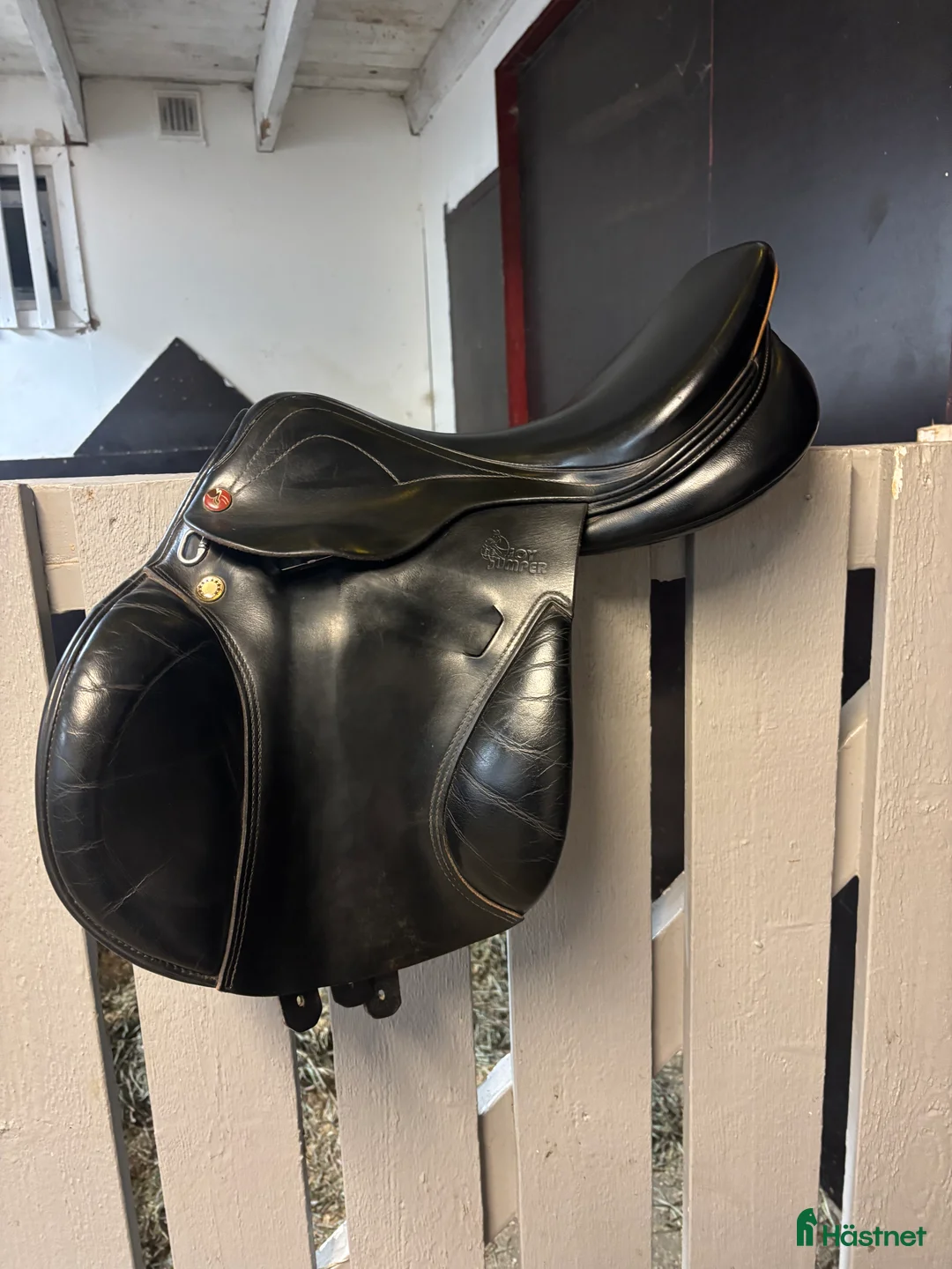 Sadlar hästutrustning till salu: Prestige joy jumper 16” i Vassmolösa - Annons 1